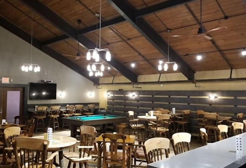 酒店 Timberline Glamping At Unicoi State Park