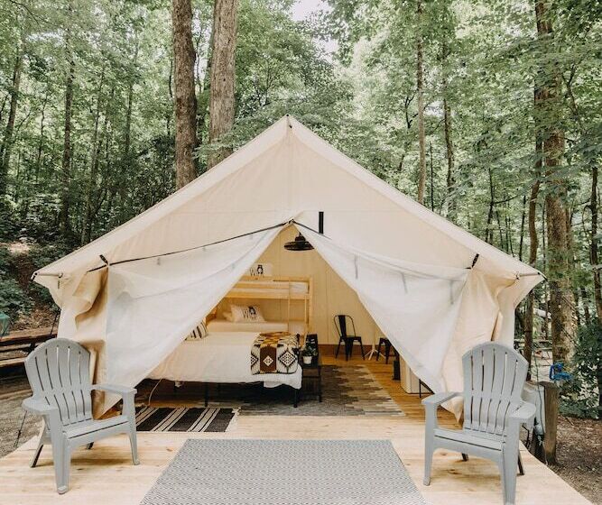酒店 Timberline Glamping At Unicoi State Park