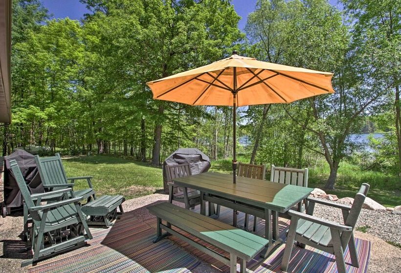 Lakefront Hackensack Cabin W/ Patio & Grill!
