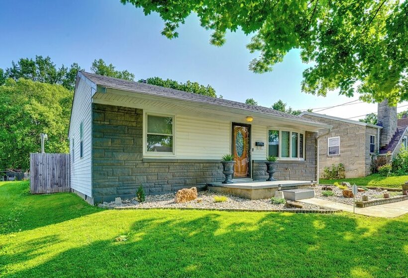 Pet Friendly Clarksville Home W/ Central A/c