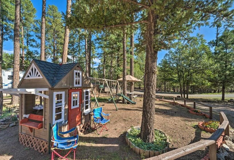 Pet Friendly Ruidoso Cabin W/ Hot Tub & Fire Pit