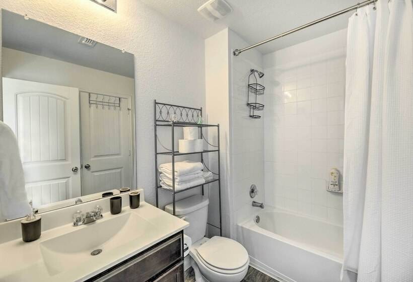 Austin Home ~ 12 Mi To Downtown!