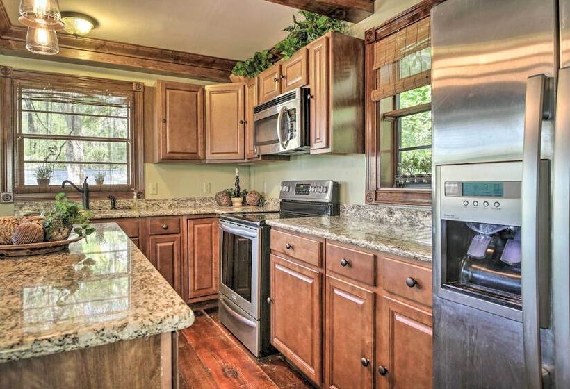 Waterfront Astor Studio Cabin W/ Private Boat Dock