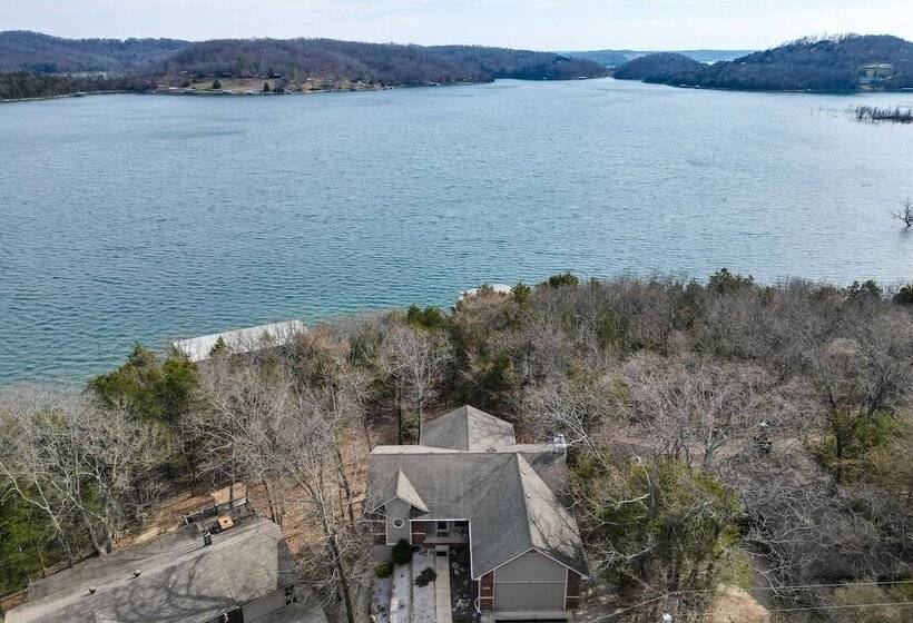 Waterfront Home On Beaver Lake W/ 2 Decks!