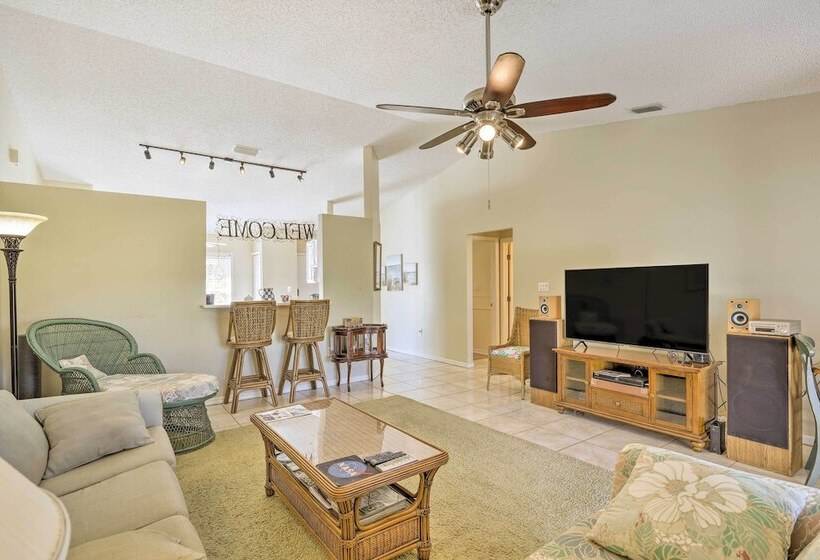 Bright Titusville Retreat W/ Lanai   Wfh Friendly!