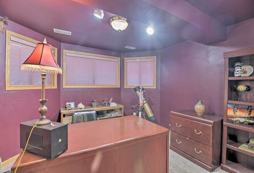 Charming Home W/ Yard ~ 12 Mi To Fort Collins