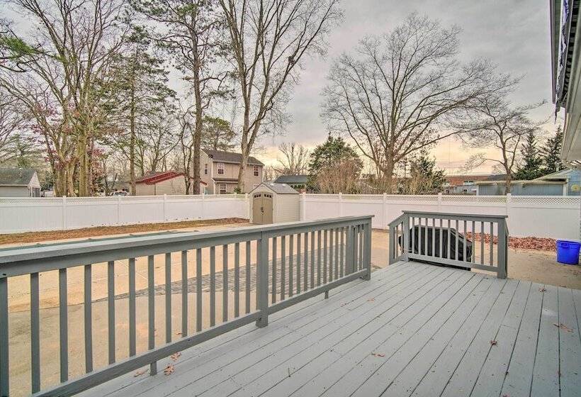 Charming Somers Point House W/ Private Pool!