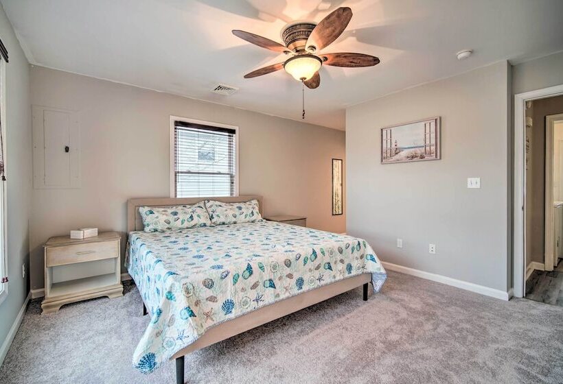 Charming Somers Point House W/ Private Pool!