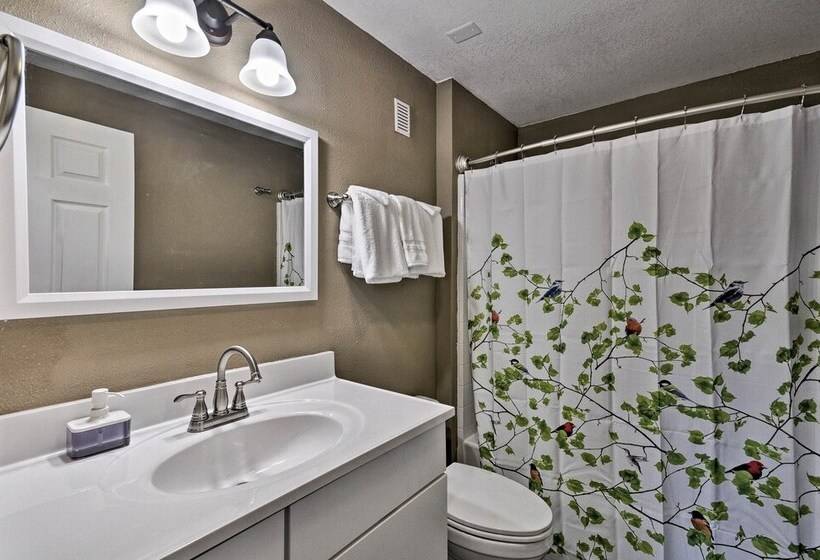 Estacada Home   Near Milo Mciver State Park!