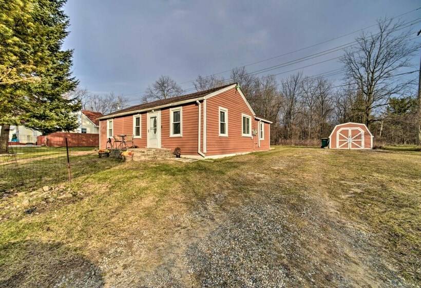 Completely Renovated Escape ~ 1 Mile To Downtown!