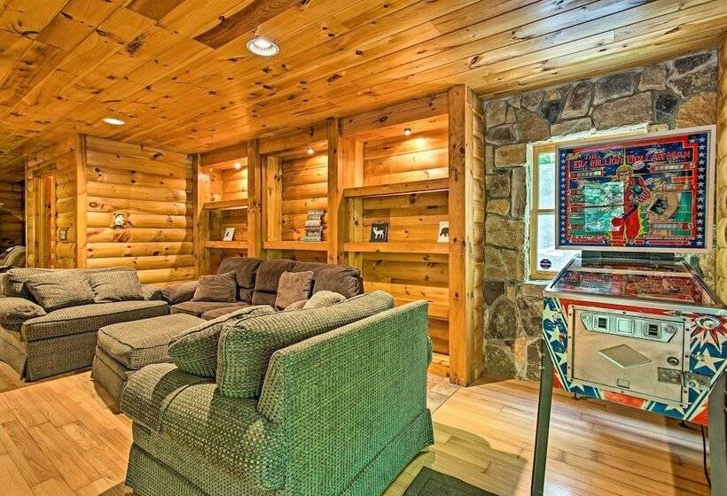 Fire Pit & Hot Tub: Poconos Family Cabin!