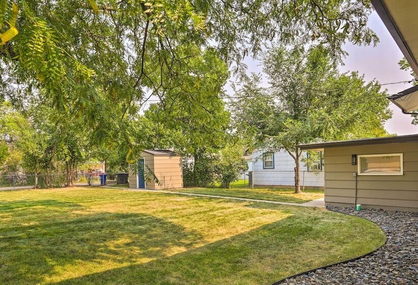 Cozy Rapid City Retreat: Perfect For Exploring!