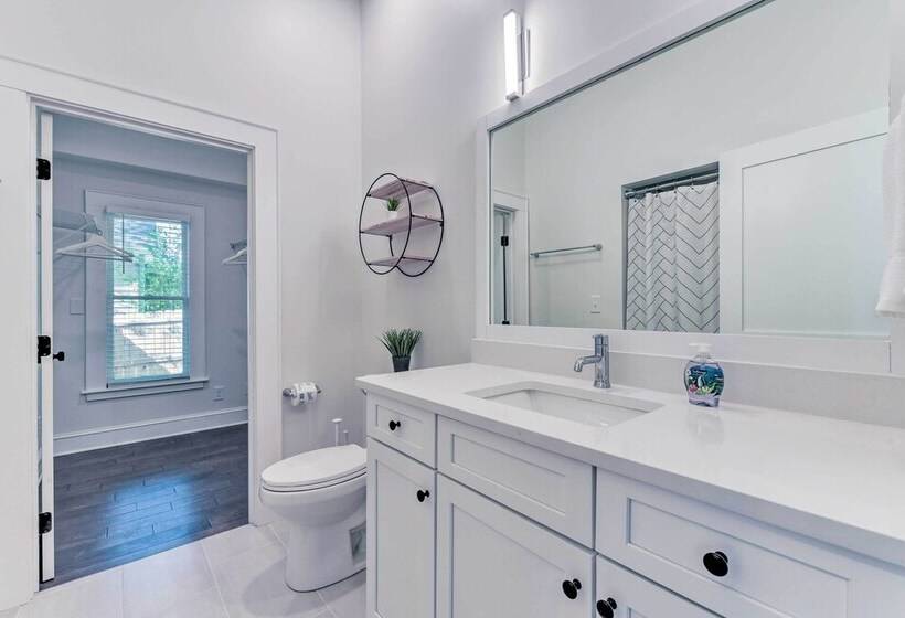 Elegant Charlotte Home W/ Fire Pit & Patio!