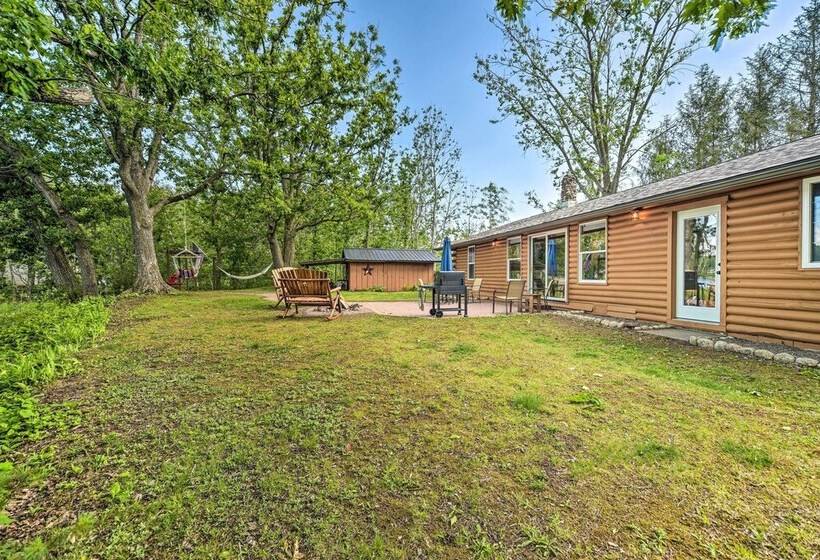 Frederic Lakefront Retreat W/ Dock & Patio!
