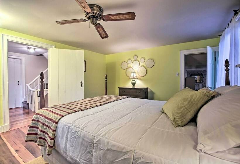 Historic Countryside Escape  Relax, Hike, & Fish!