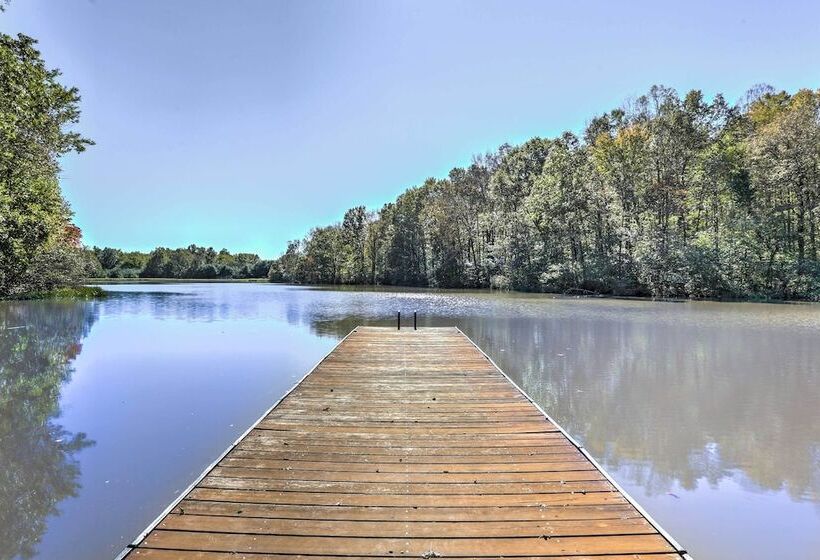 Hocking Hills Lake Gem W/ Hot Tub, Dock, 100 Acres
