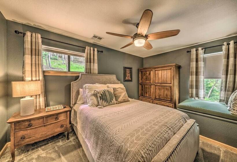 Inn The Clouds    Charming Cloudcroft Escape