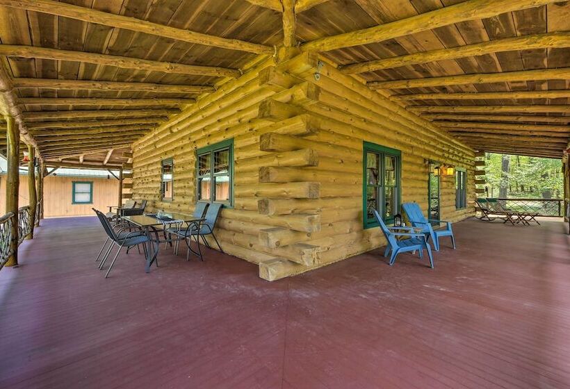 The Red Pine Cabin  W/ Private Pond & Dock!