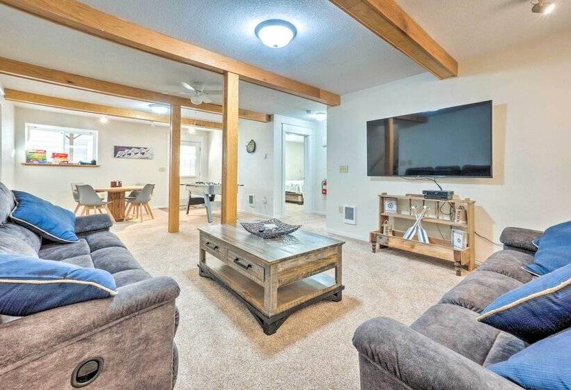 Pet Friendly North Bend Home W/ Bay Views!