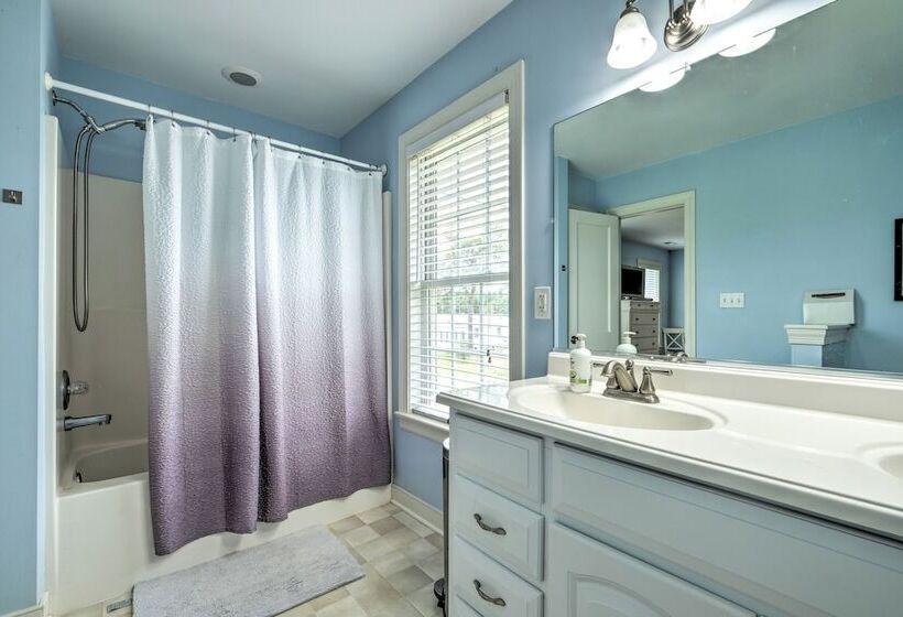 Potomac Waterfront Retreat W/ Dock & Kayaks