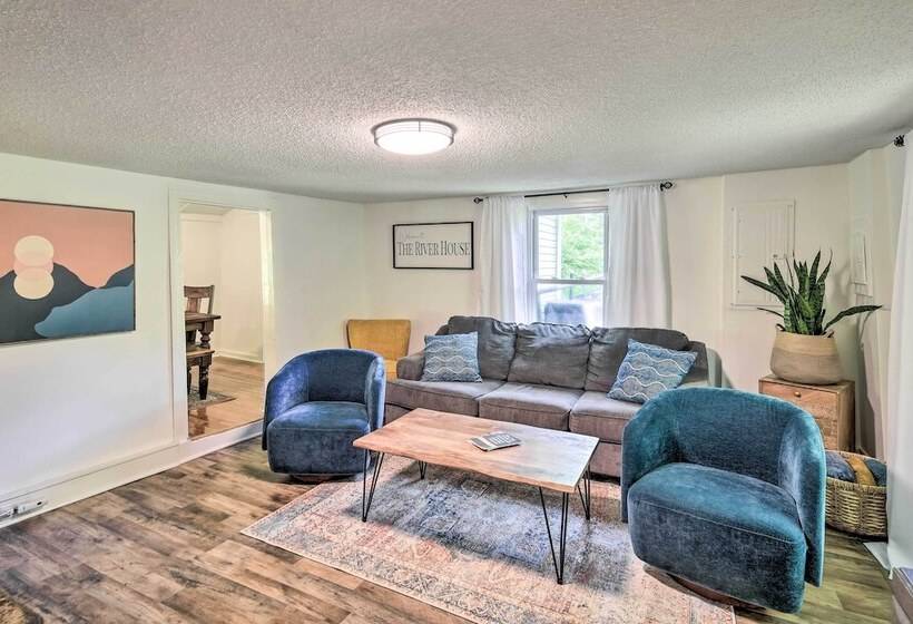 Private Riverfront Escape W/ Fire Pit & Grill