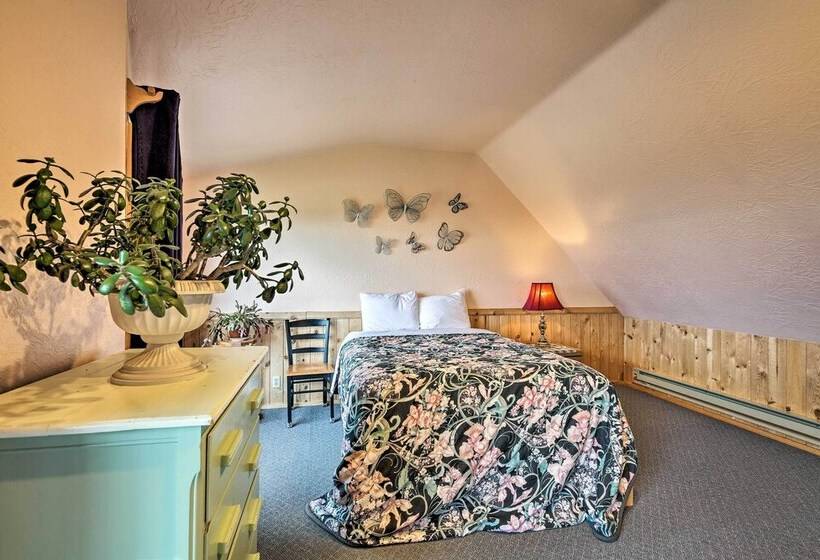 Sanderling Sea Cottages, Unit 1 With Deck!