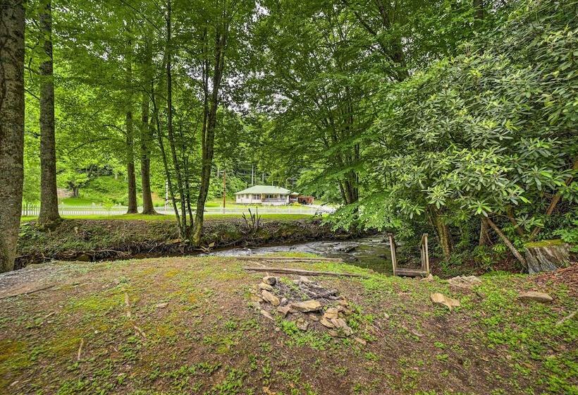 Tranquil Creekfront Bryson City Home W/ Grill!
