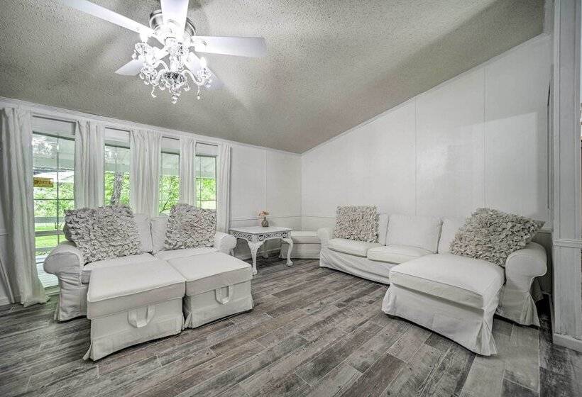 Tranquil Creekfront Bryson City Home W/ Grill!