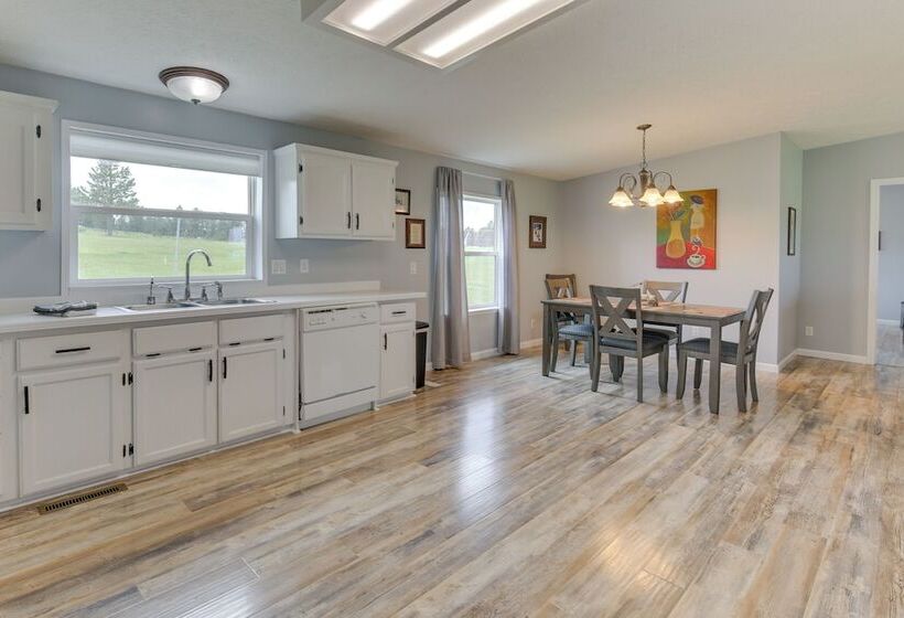 Black Hills Home ~ 6 Mi To Custer State Park!