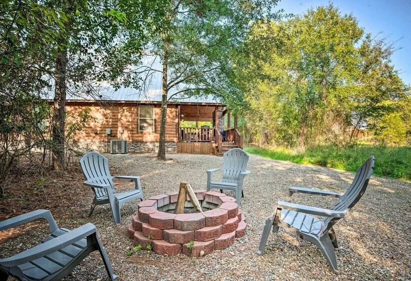 Broken Bow Cabin W/ Hot Tub, Deer Spotting & More!
