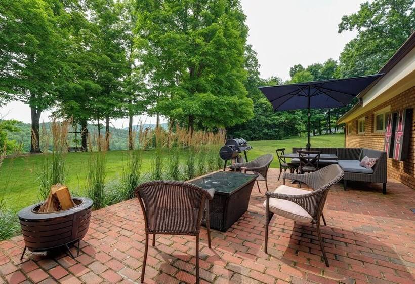 Christiansburg Home ~ 12 Mi To Virginia Tech!