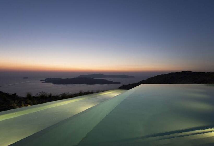 هتل Erosantorini Estate