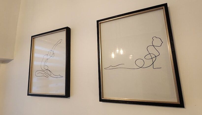 هتل Voila Londres