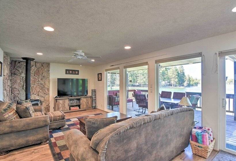House W/ Private Deck On The Rock Creek Reservoir!