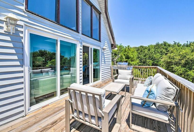 Kitty Hawk Coastal Escape W/ Updated Interior!