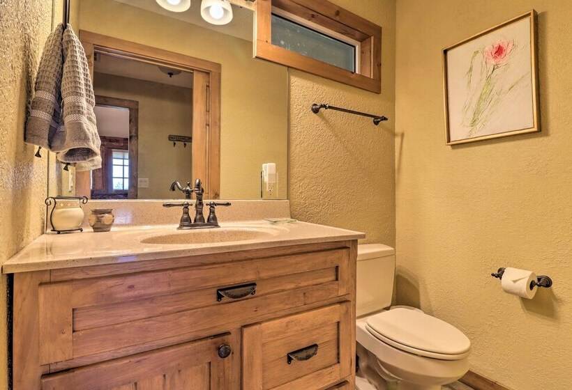 Norfork Lake Getaway: Deck, 6 Mi To Main St!