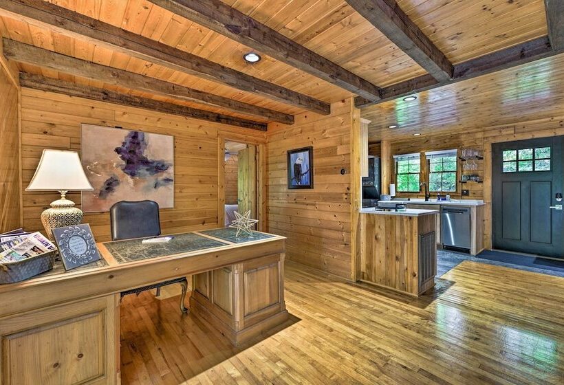 Peaceful Moravian Falls Cabin Near Fishing!