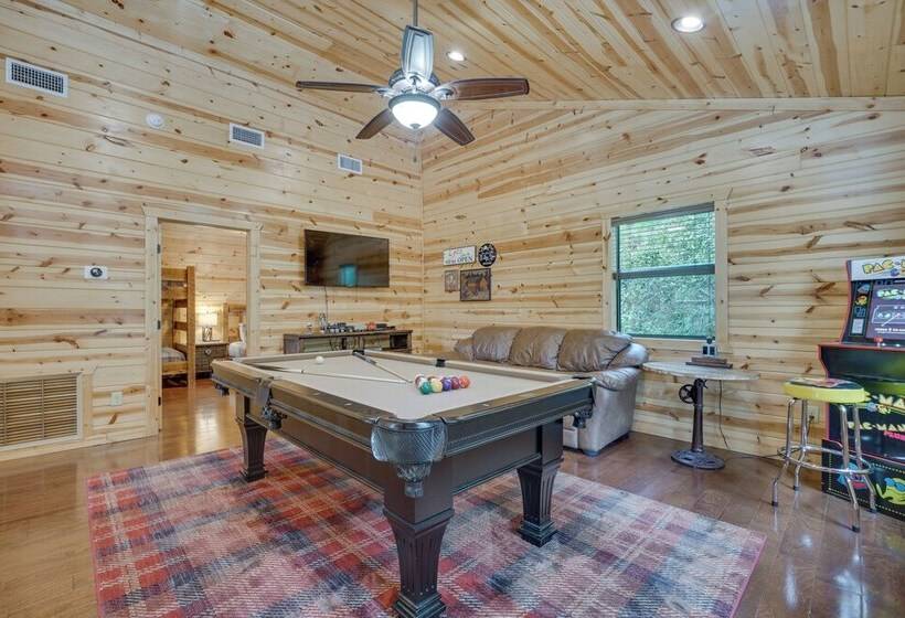 Penny Lane Lodge  Broken Bow Cabin < 6 Mi To Lake