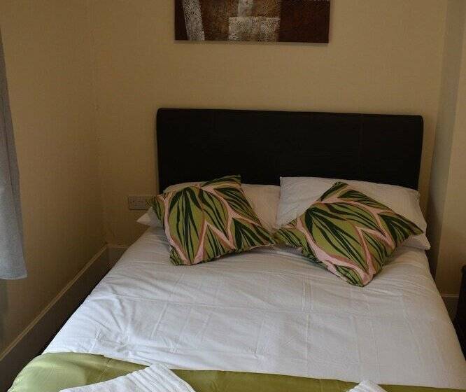 דירת נופש Large Heritage House Close Snowdonia & Llandudno