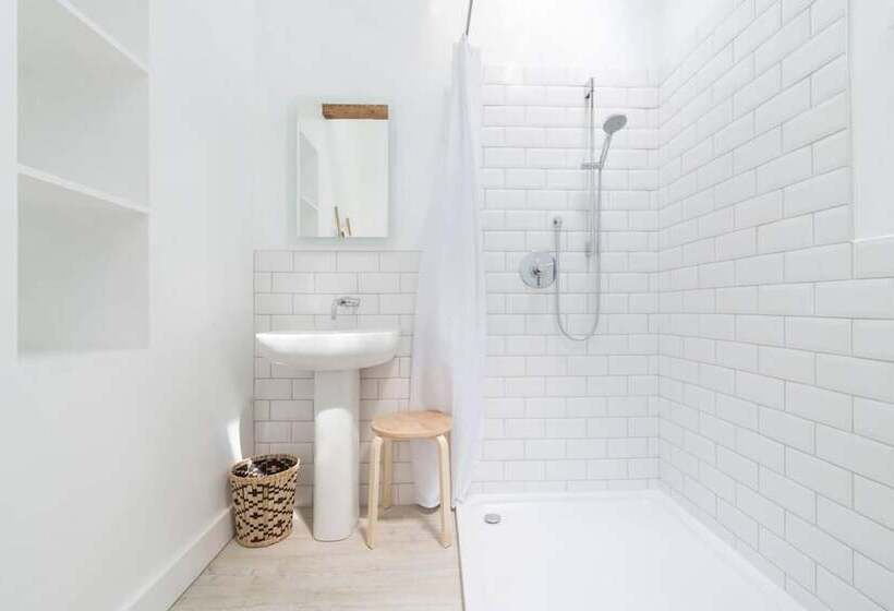 Резиденция Simple Coastal Luxury Near Southwold Sleeps 10
