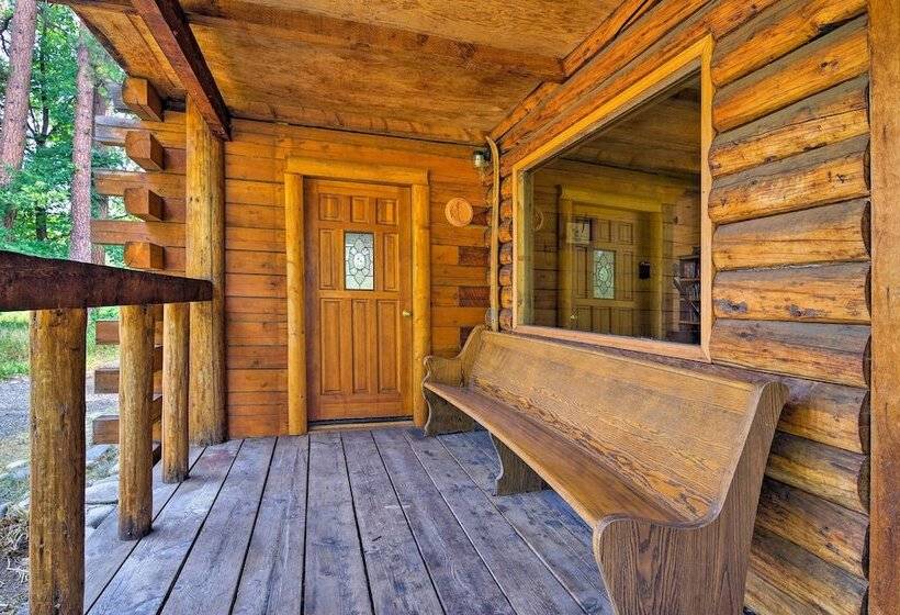 Rustic Idaho Cabin < 10 Mi To Payette Lake!