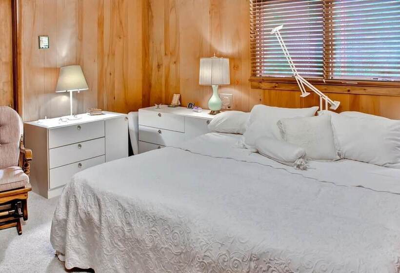 Hike, Fish & Boat: Waterfront Home In Brainerd!
