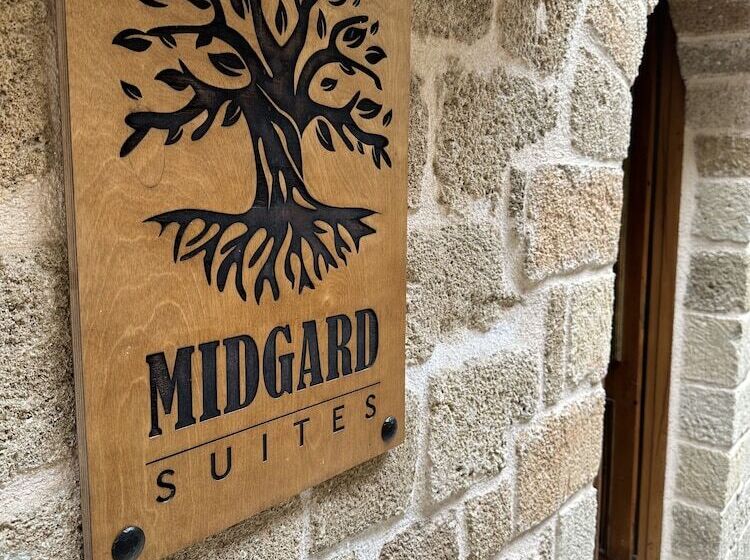 تختخواب و صبحانه Midgard Suites   Medieval Town