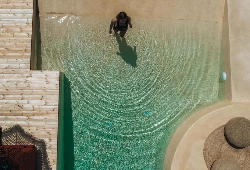 Hotel Divino Caldera