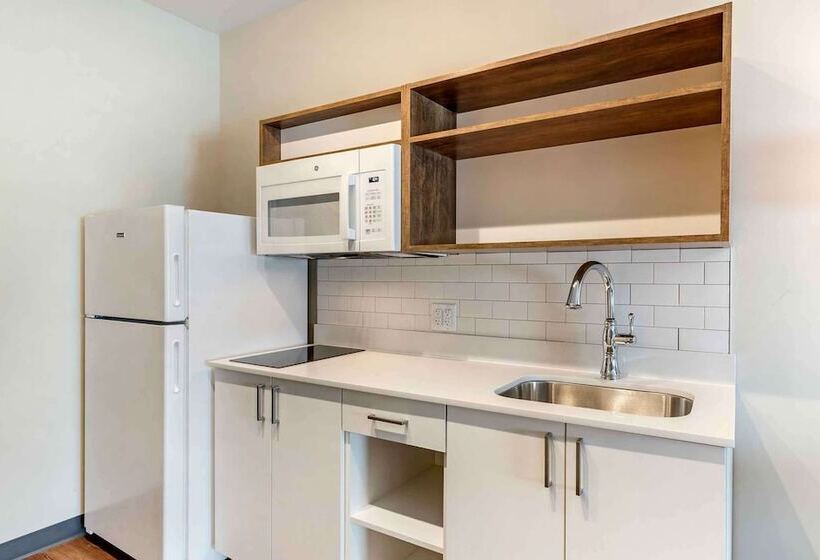 هتل Extended Stay America Suites  Huntsville  Madison