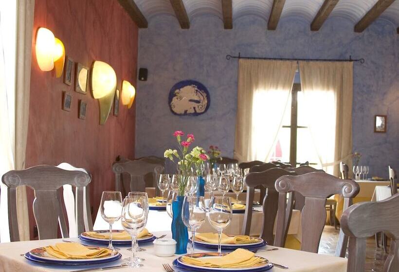 هتل Restaurante Font Salada