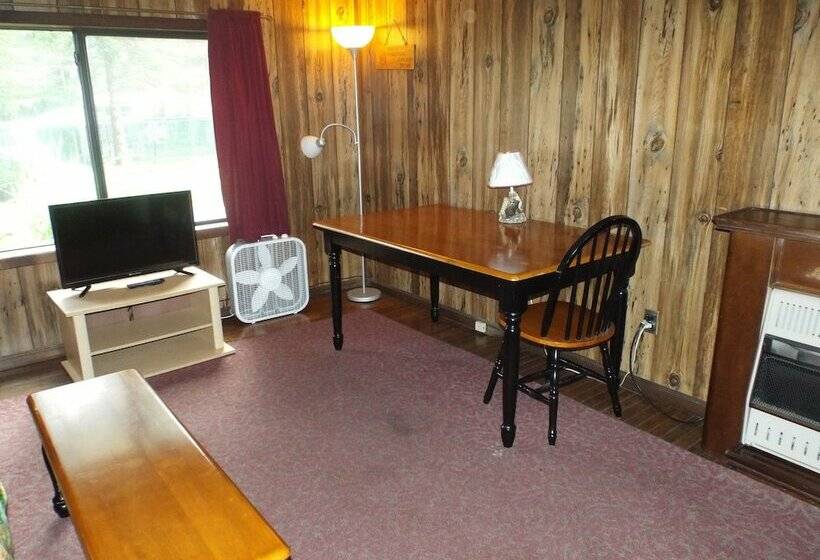 酒店 Hemlock Campground And Cottages