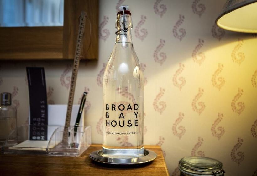 بنسيون Broad Bay House