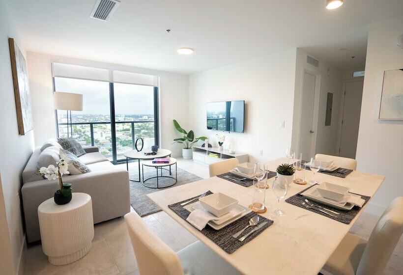 Smart Brickell
