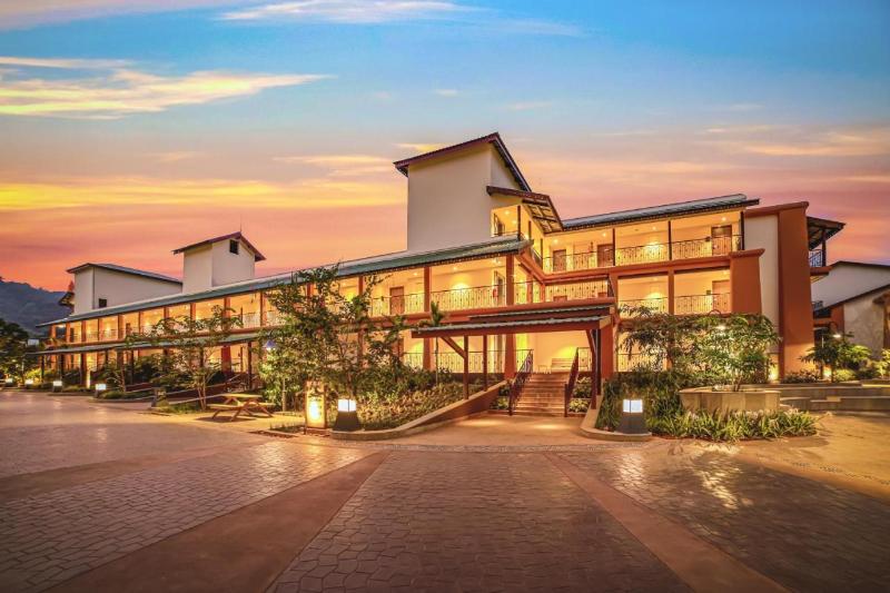 فندق Club Mahindra Assonora